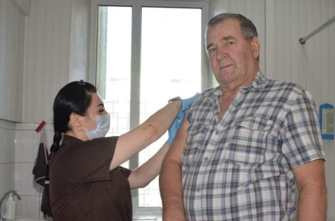 Создаём коллективный иммунитет: в Сальском районе идёт прививочная кампания против гриппа
