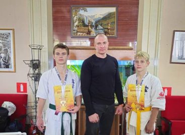 Сальчане приняли участие в соревнованиях по киокусинкай «Золотая осень»