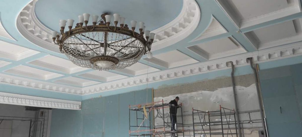 РДК на финише: близится к концу капитальный ремонт главного очага культуры Сальска