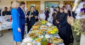 Вкусно, весело и вместе: фестиваль национальных культур прошел в Гиганте