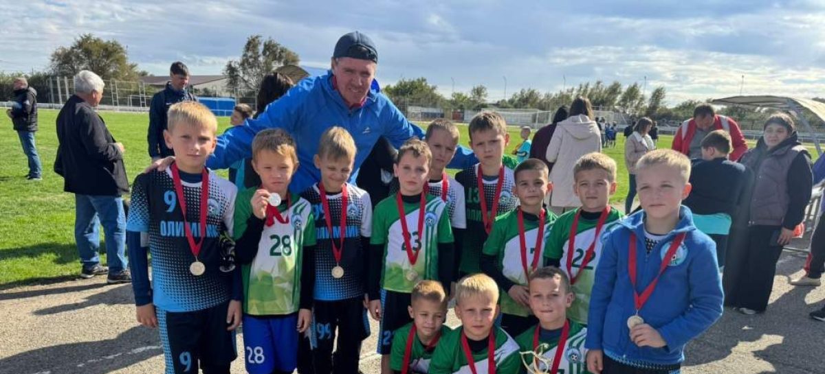 Играют красиво: сальский «Олимпик» стал серебряным призером