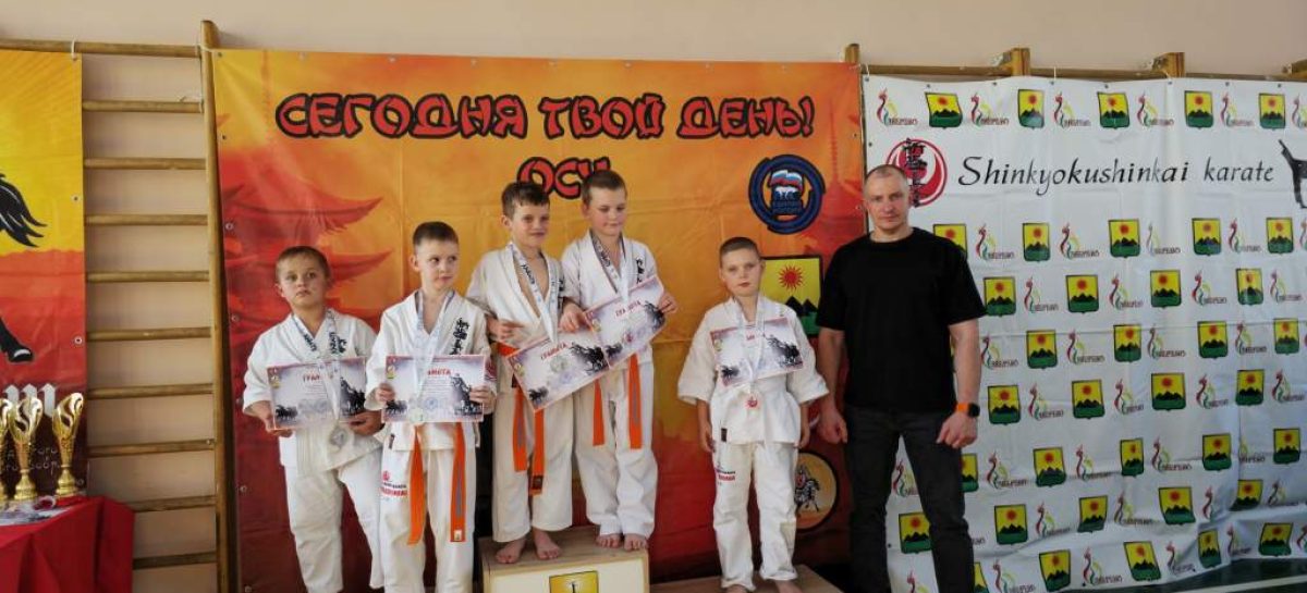 Сальчане привезли медали с Кубка атамана