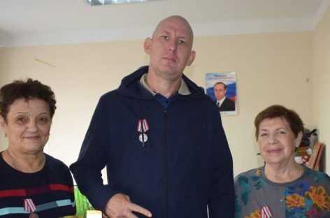 Старшие волонтёрских групп сальского филиала БФ «Святогор» встретились за чашкой чая