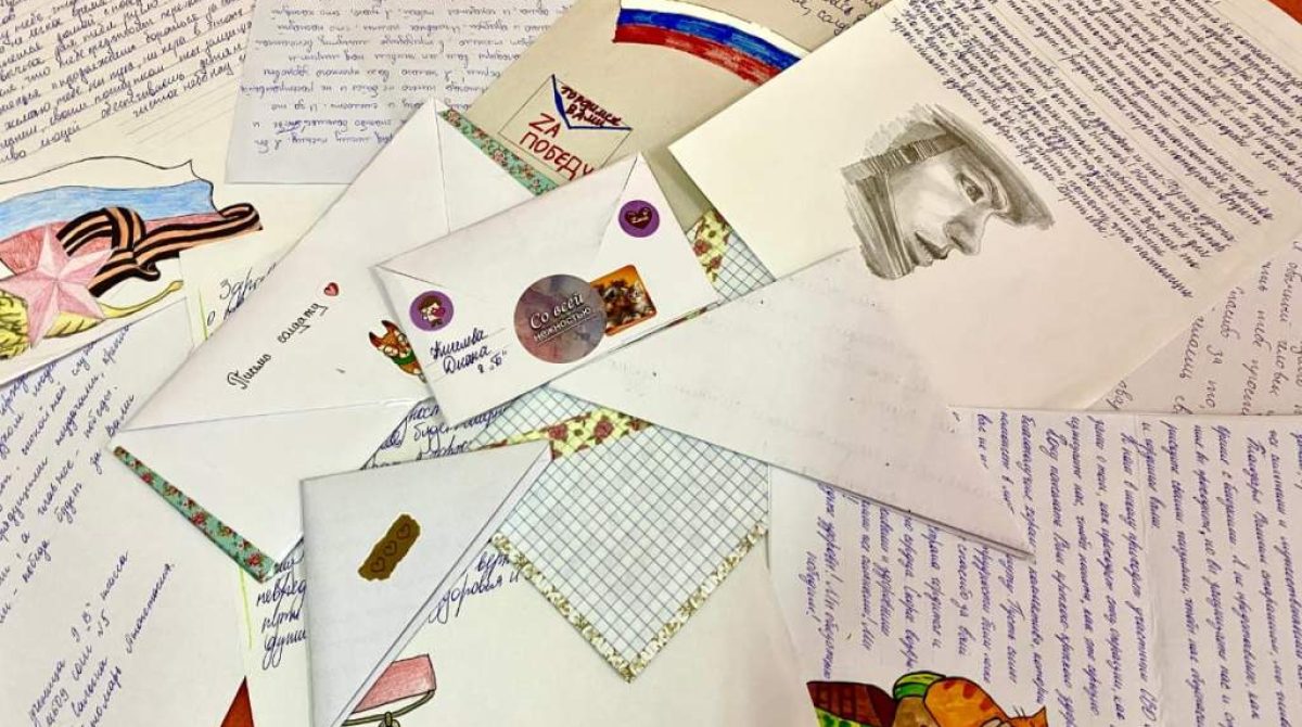 Дроны, ощетинившиеся «ежами» танки и… свадьба