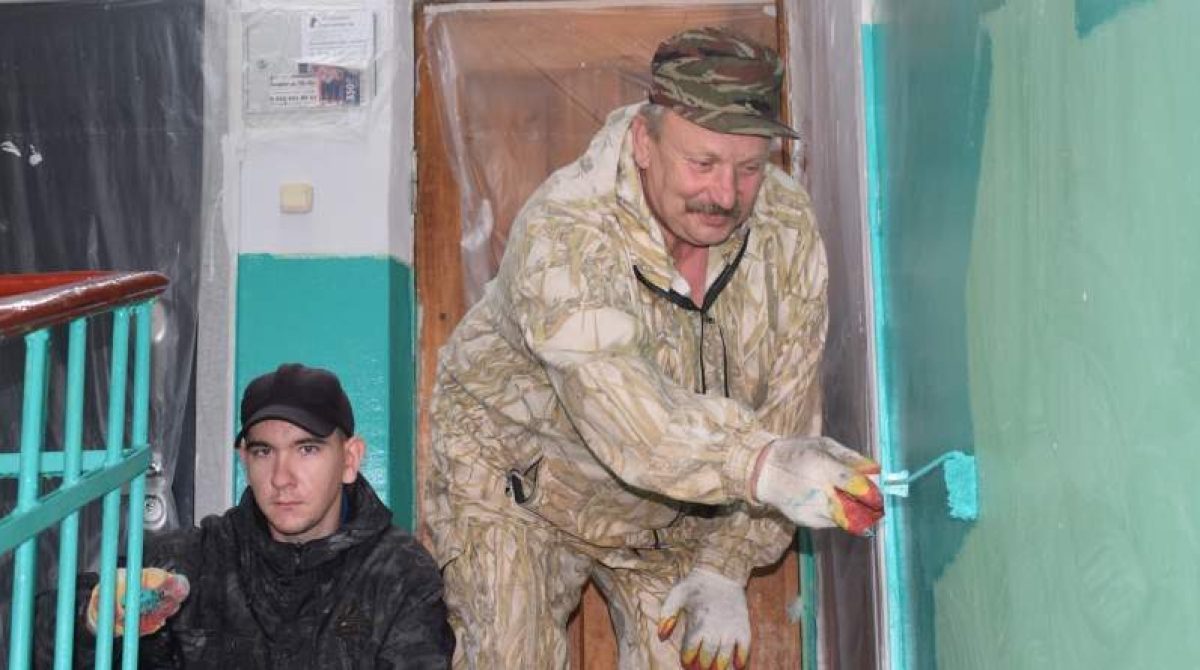 Ремонт в подъездах и не только: у сотрудников ООО УК «Уют-дом» в Сальске появилась возможность заняться плановыми работами