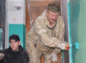 Ремонт в подъездах и не только: у сотрудников ООО УК «Уют-дом» в Сальске появилась возможность заняться плановыми работами
