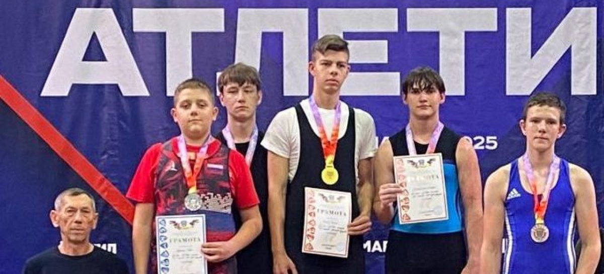 Спортсмены спортивной школы Сальского района приняли участие во всероссийских соревнованиях