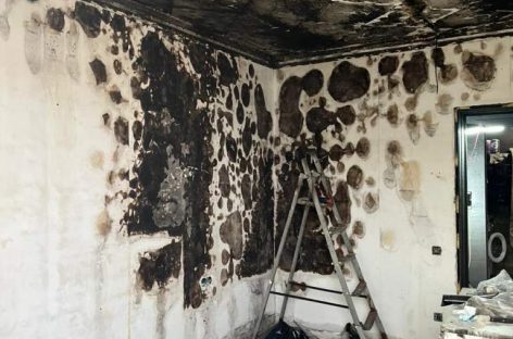 В Сальском районе из-за короткого замыкания загорелся дом