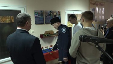 Увековечили память героев: в спорткомплексе открыли памятные доски спортсменам — участникам СВО