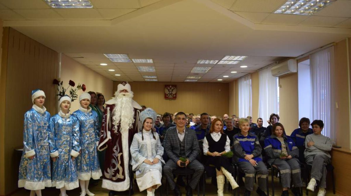 Артисты РДК имени Р.В. Негребецкого совершили предпраздничный марафон с концертной программой