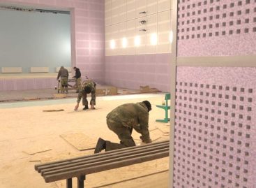 В Саду памяти Степного Кургана высадили растения, в Доме культуры заканчивается ремонт