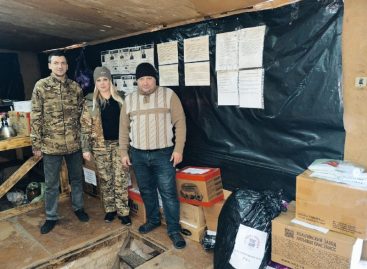 Наши бойцы в ЛНР получили очередную партию гуманитарной помощи от волонтёрской группы «По ZOVу сердца»