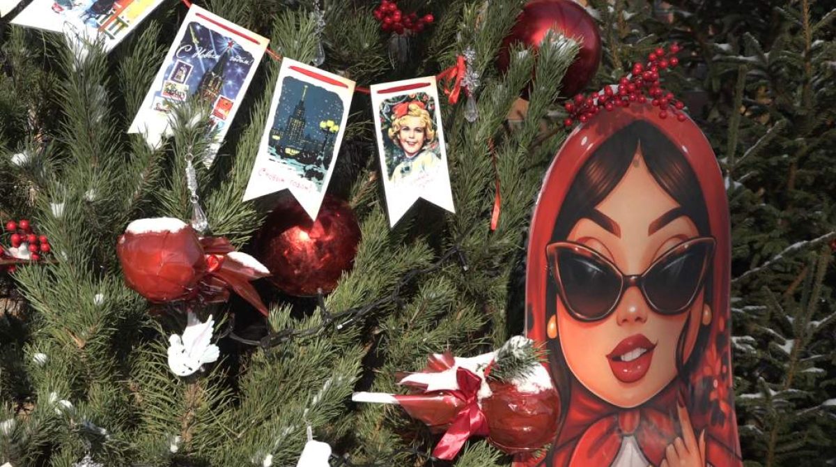 В ожидании праздника: выбираем елку, готовим подарки