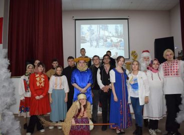 Студенческий театральный клуб «Мираж» СИТ представил предновогоднюю премьеру сказки «Морозко»