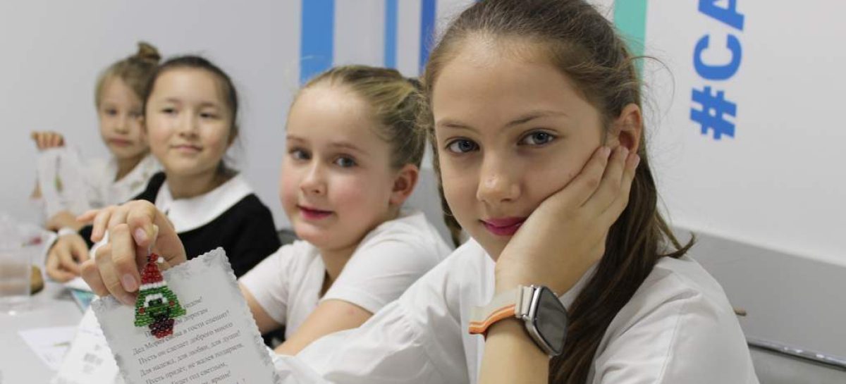 Город мастеров: большая итоговая творческая конференция собрала сальских рукодельниц