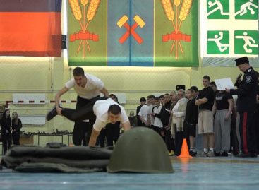 Сила, отвага, честь: турнир казачьей молодежи прошел в Сальске