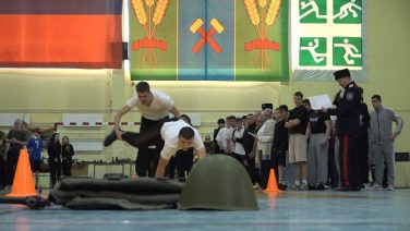 Сила, отвага, честь: турнир казачьей молодежи прошел в Сальске