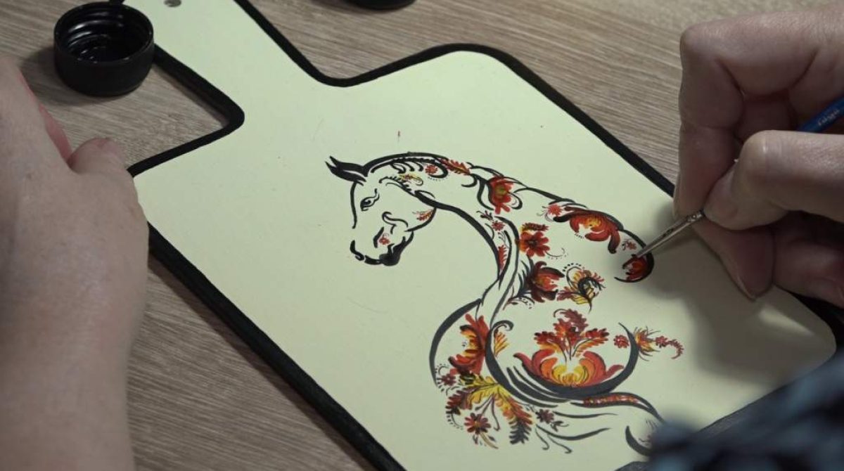 Подарки к Новому году: секретами творчества делится мастерица Людмила Юрьева