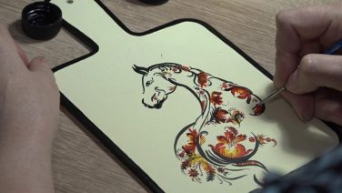 Подарки к Новому году: секретами творчества делится мастерица Людмила Юрьева