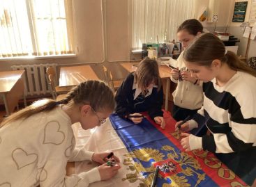 Учащиеся, их родители и педагоги школы № 5 г. Сальска приняли активное участие в благотворительной акции «Подарок для солдата»