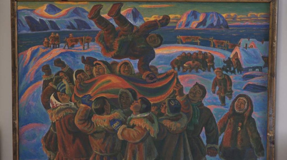 В Год единства народов России: в сальском музее имени В.К. Нечитайло обновили выставку из фондов «Художники Дона»