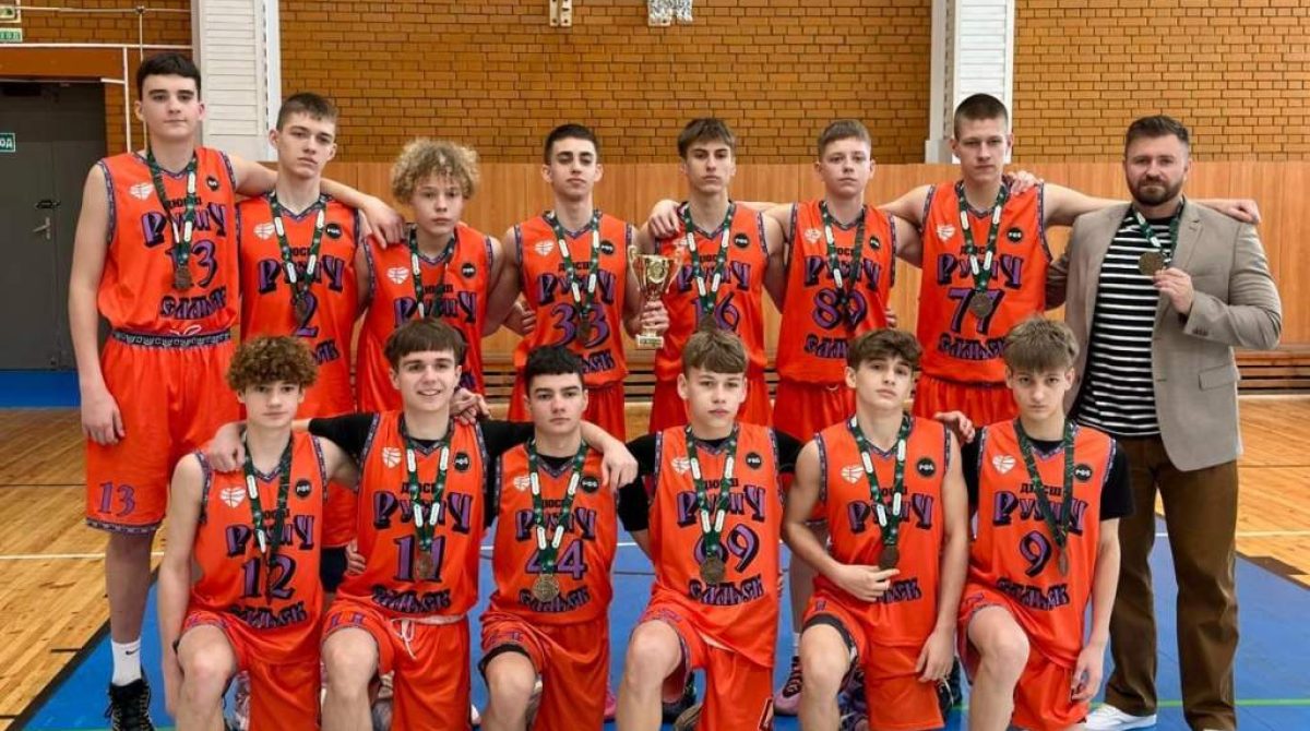 Сальский «Русич» завоевал «бронзу» чемпионата Краснодарской ассоциации уличного баскетбола «Дети»