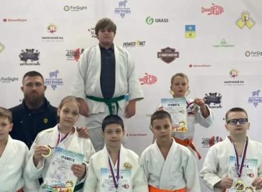 Сальские дзюдоисты завоевали медали на татами в Волжском