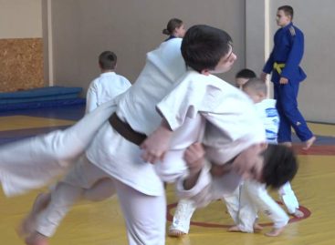 В активе — 6 наград: сальские дзюдоисты удачно выступили на межрегиональном турнире в Волжском