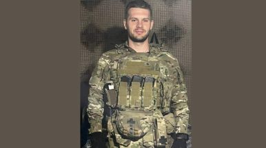 Семь дней провёл Максим Ковалев в лисьей норе под ударами вражеских дронов