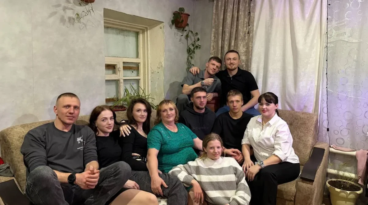 Жительница села Романовка Сальского района Роза Грабовская воспитала девять детей