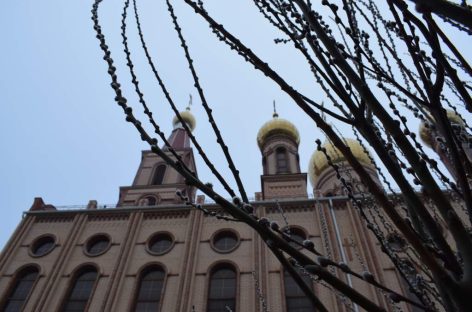 Собор святых равноапостольных Кирилла и Мефодия в Сальске готовится к Пасхе