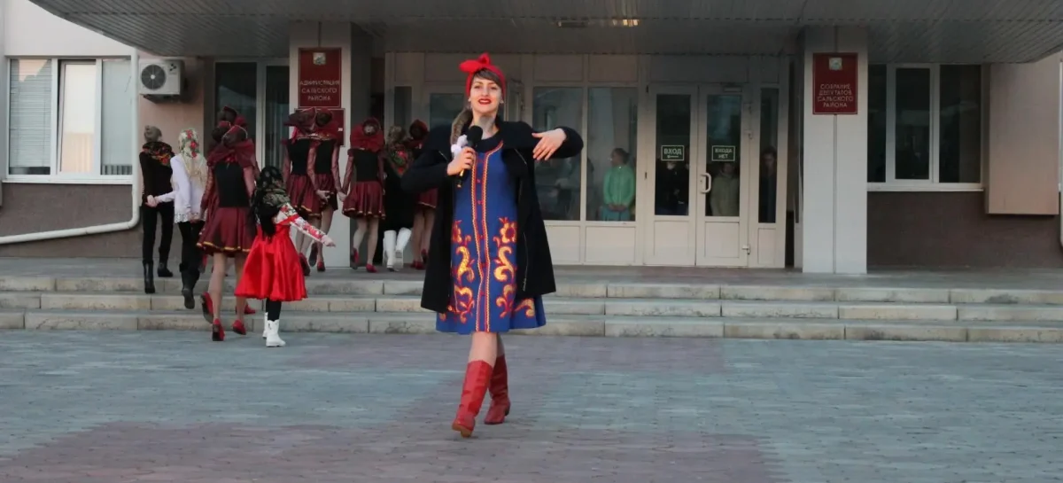 Режиссёр РДК им. Р.В. Негребецкого Галина Рыбина — о людях,  которые трудятся, когда мы отдыхаем