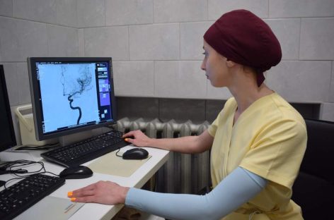 Квалифицированные и креативные специалисты станут основой для будущего развития страны