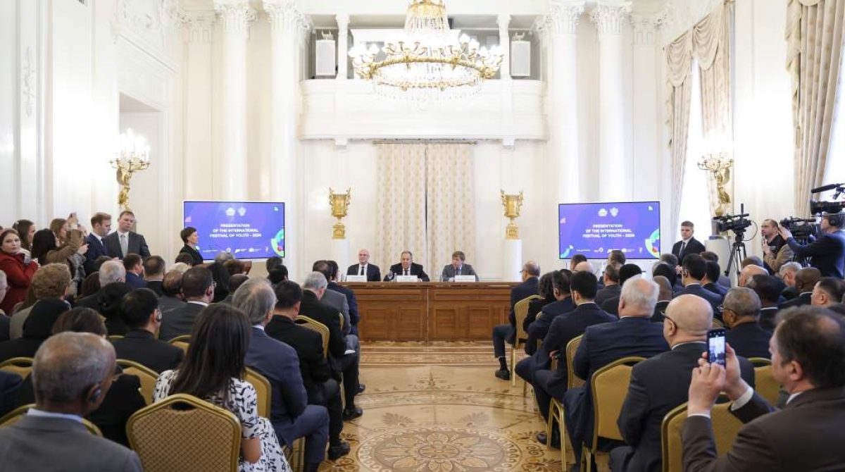 Дмитрий Чернышенко: На Международный фестиваль молодёжи подано более 60 тысяч заявок из 175 стран и 89 регионов России