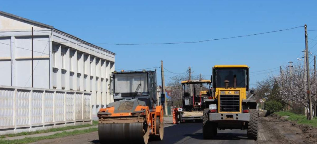 В Сальске приступили к ремонту дорог и тротуаров