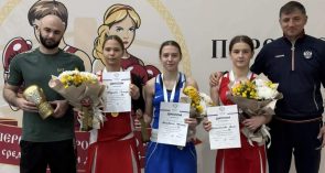 Два «золота» и «серебро» в Чехове: сальчанки выступили на первенстве России по боксу