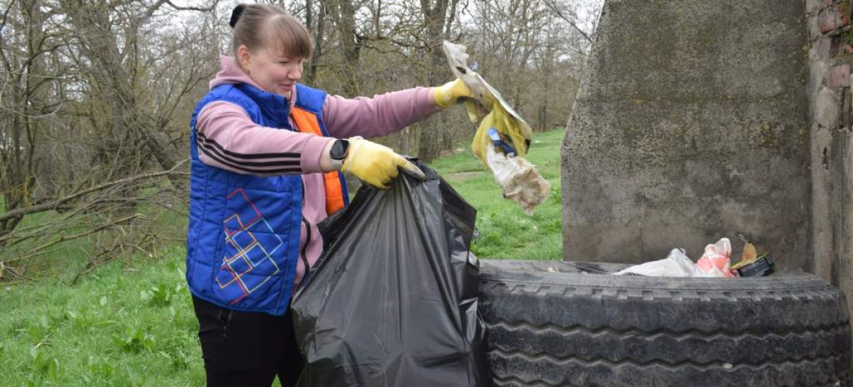 В Сальске — в разгаре месячник чистоты, объявленный на территории Ростовской области