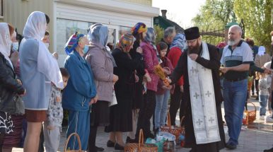 В сальских храмах на Пасху пройдут праздничные богослужения