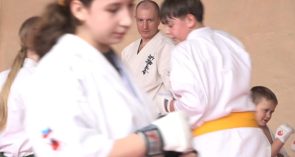 Сборы для своих: спортсмены киокусинкай готовятся к первенству России