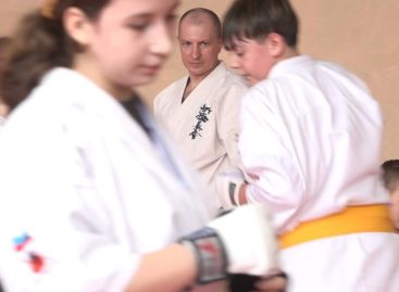 Сборы для своих: спортсмены киокусинкай готовятся к первенству России