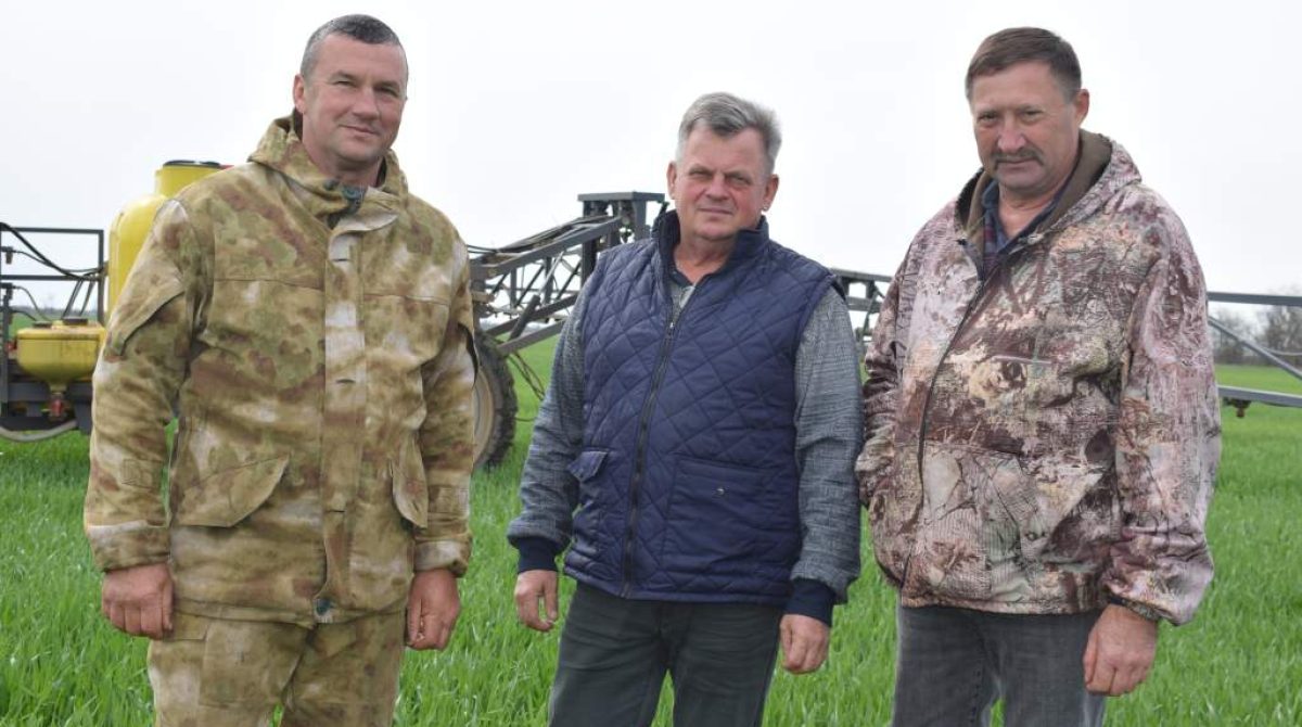 Трудовая весна «Руси»: аграрии базового сельхозпредприятия села Новый Егорлык ведут полевые работы