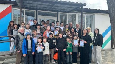 В парке культуры и отдыха Сальского городского поселения состоялся турнир по шашкам