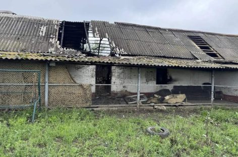 В Сальске, на улице Трактовой, случился пожар