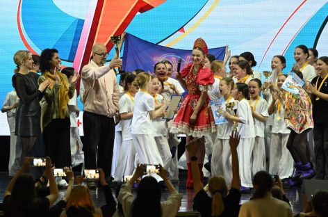 Исполнительницы студии современного танца «Дивертисмент» привезли домой четыре гран-при Всероссийского уровня