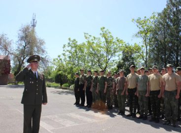 В Сальском районе завершились  военные учебно-полевые сборы для юношей-десятиклассников
