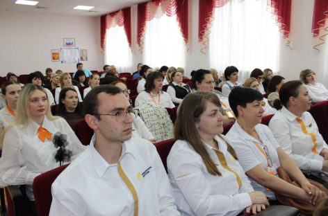 В Сальске обсудили, как работает проект «Навигаторы детства»