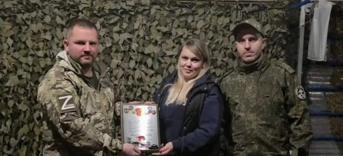 Волонтёр группы «По ZOVу сердца своих не бросаем» Надежда Морозова доставила гуманитарку в Авдеевку