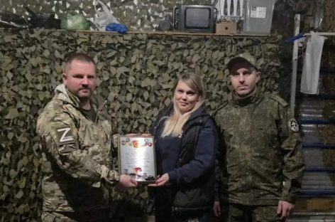 Волонтёр группы «По ZOVу сердца своих не бросаем» Надежда Морозова доставила гуманитарку в Авдеевку