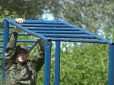 И на плацу, и на перекладине: студенты агроколледжа проходят военно-учебные сборы