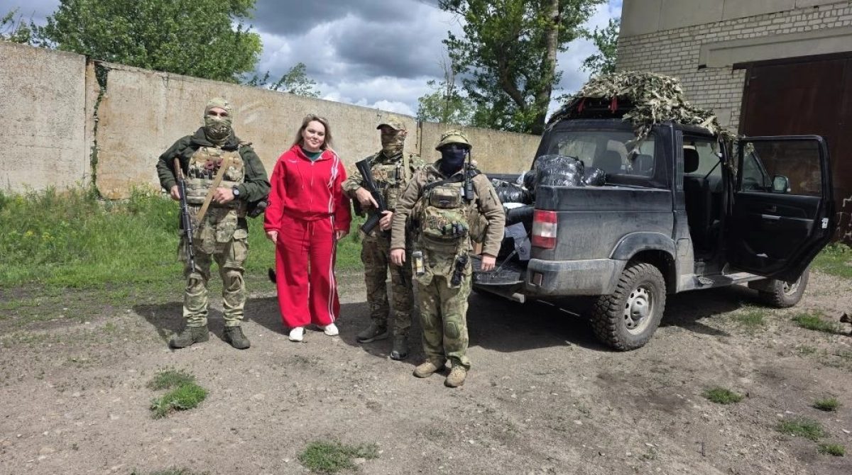 Волонтёр из Сальска Надежда Морозова доставила новую партию помощи нашим бойцам